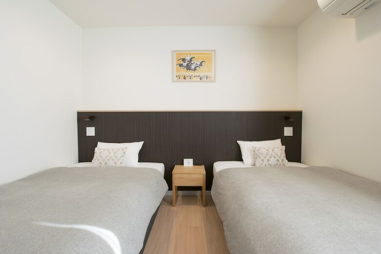 Bed & Breakfast North Gate Inn Abira