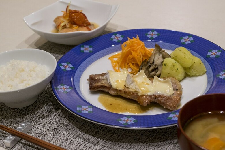 Bed & Breakfast North Gate Inn Abira