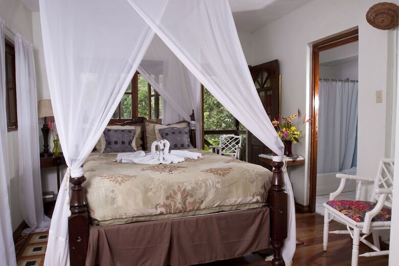 Hotel Forres Park Resort & Spa
