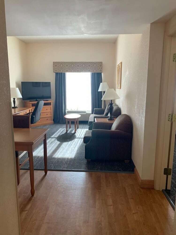 Hotel Country Suites