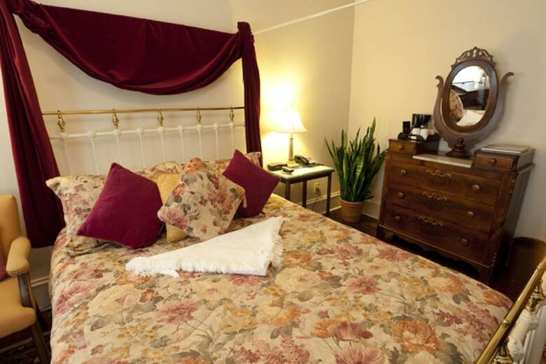 Posada Inn At 835 Boutique Hotel