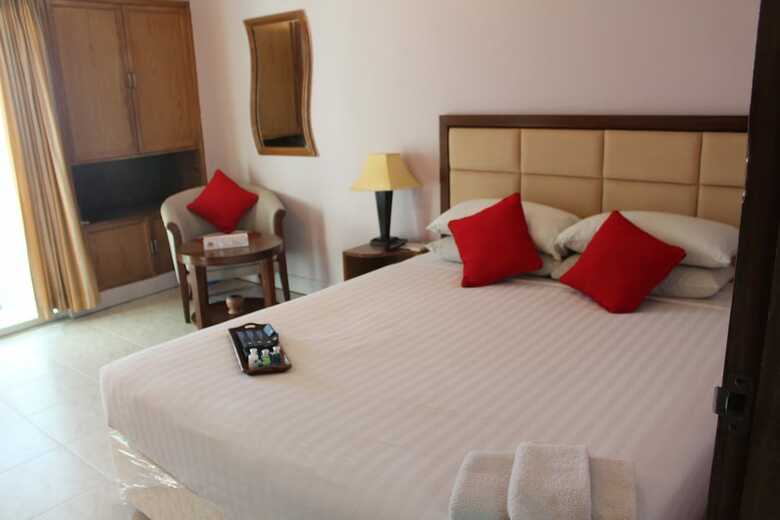 Hotel Sea Crown