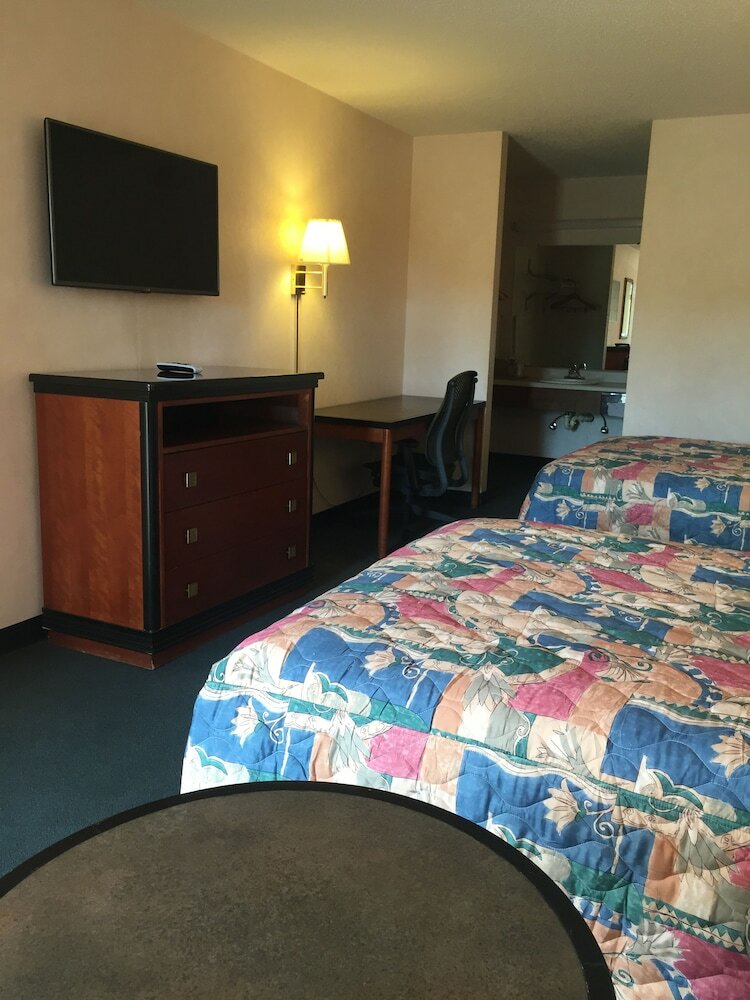 Hotel Suburban Inn