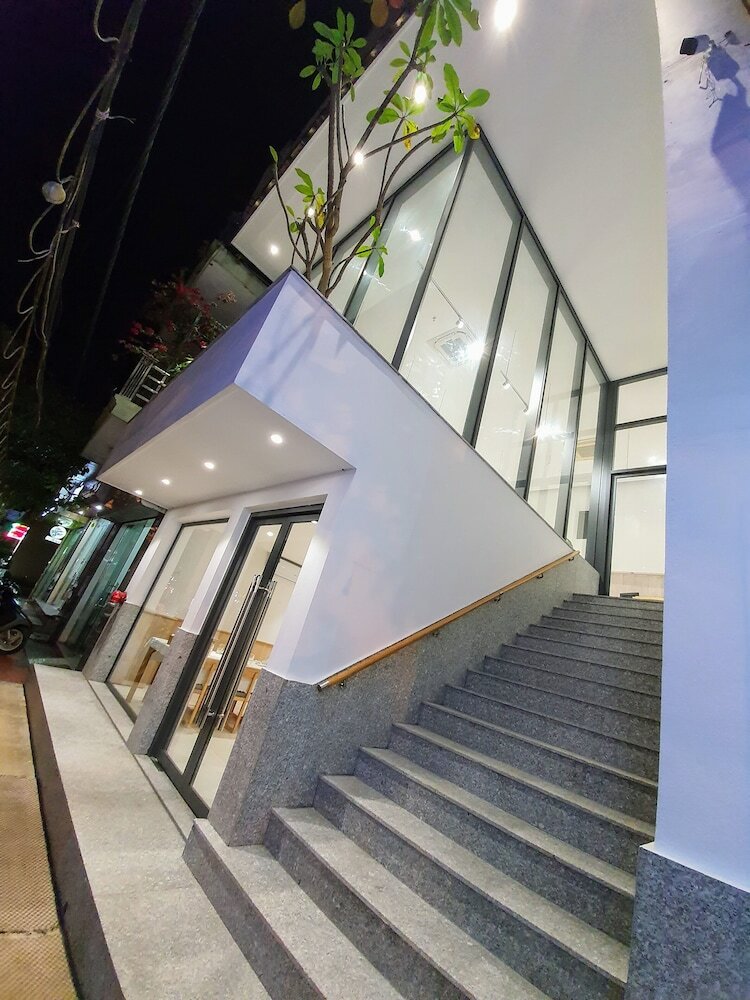 Queen Hotel Ninh Binh