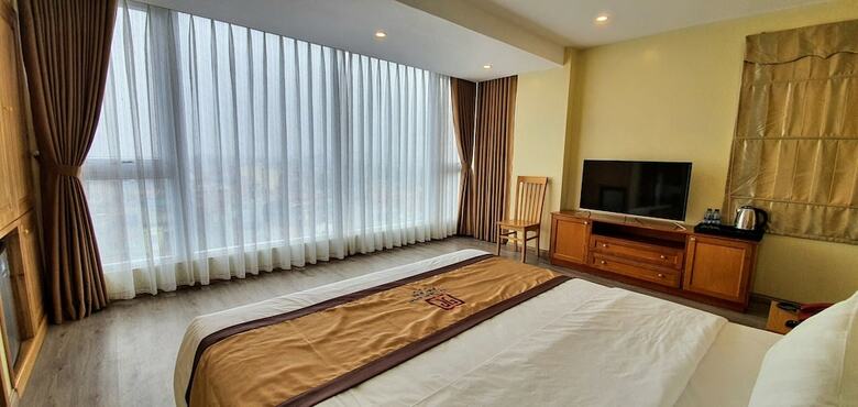 Queen Hotel Ninh Binh