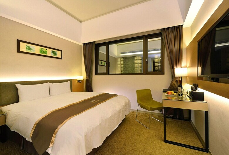 Tsun Huang Hotel