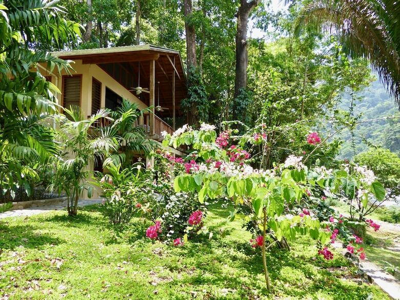 Posada Villas Pico Bonito