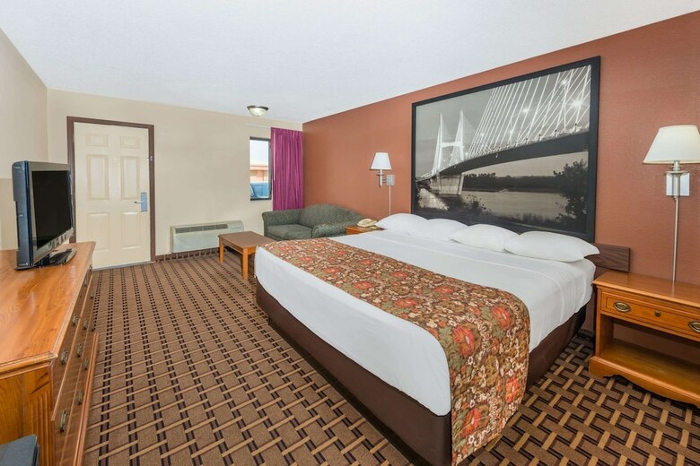Motel Super 8 By Wyndham Charleston Mo
