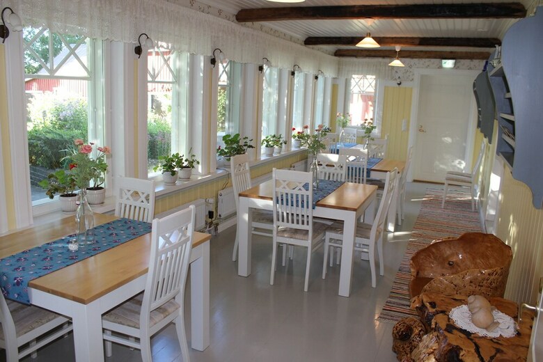 Hotel Lomamokkila
