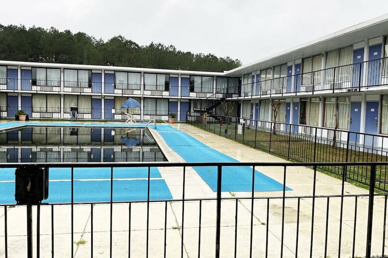 Motel Landmark Hotel