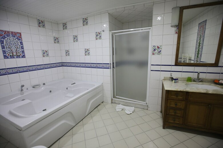 Hotel Lale Saray