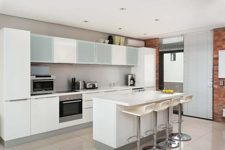 Metropolis Luxury Apartments