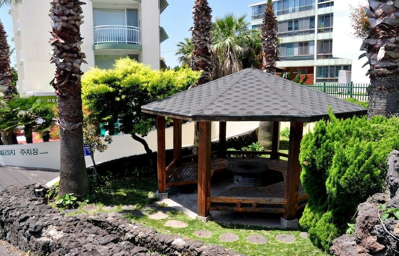 Jeju Jungmun Village