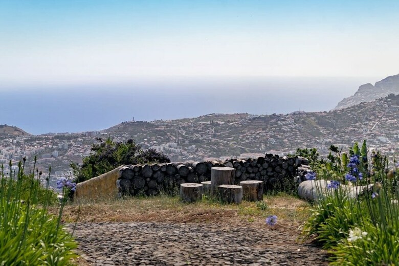 Quinta Dev�nia I - Cedro By An Island Apart