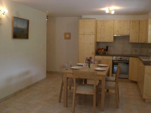 Apartments Vieux Chalet