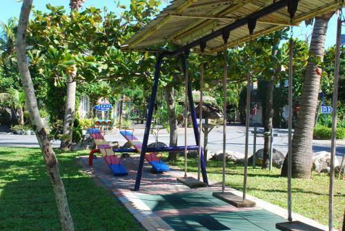 Hotel Swan Lake Villa Resort