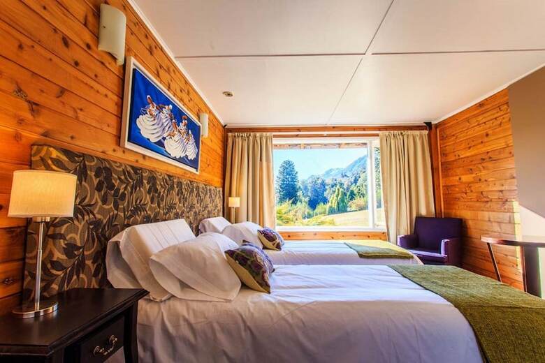 Hotel Faraway