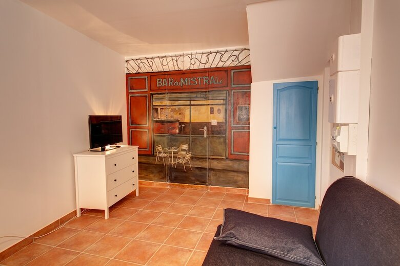 Apartamento G�te Du Panier 2000