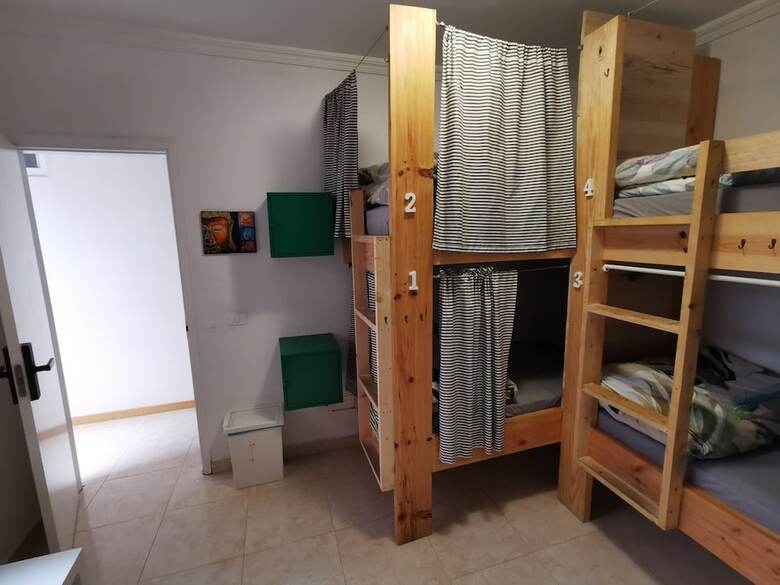 Hostal La Ventana Azul Hostel