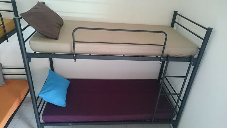 Hostal Arjuna 31 Homestay
