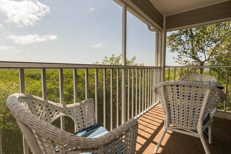 Cove At Sandy Pointe Unit 210
