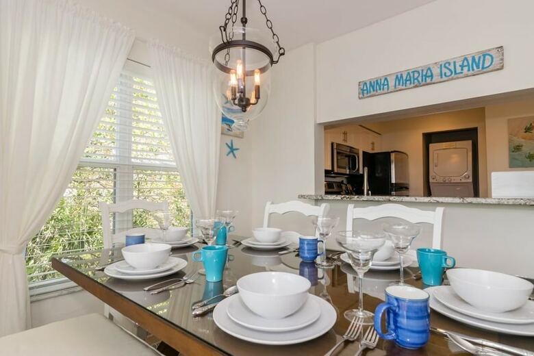 Cove At Sandy Pointe Unit 210