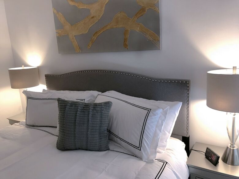 Apartamentos Stunning One Bedroom Suite