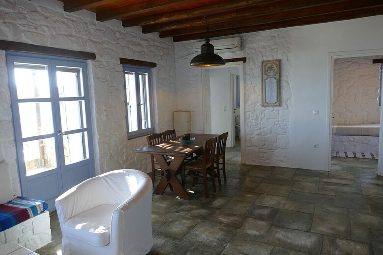 Villa Serifos Houses Diasella