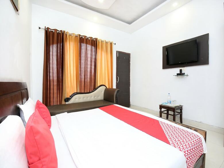 Hotel Oyo 15996 Ma Resort