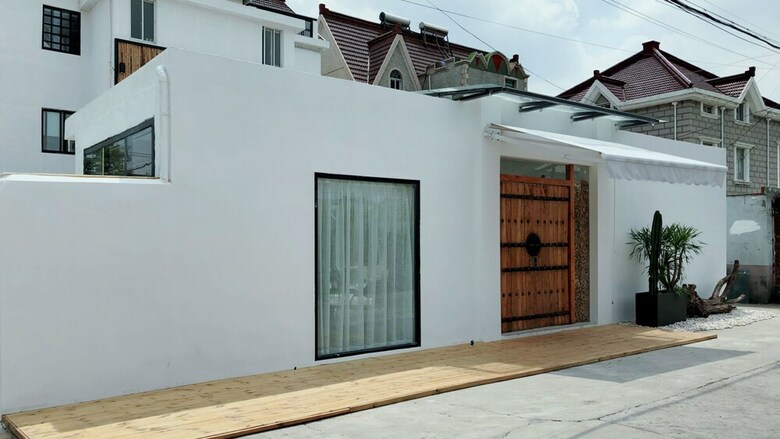 Hotel Live Inn Home