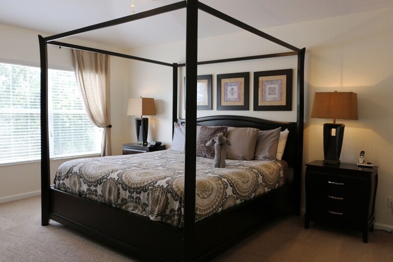 6br 4ba Home In Windsor Hills By Cv-2534