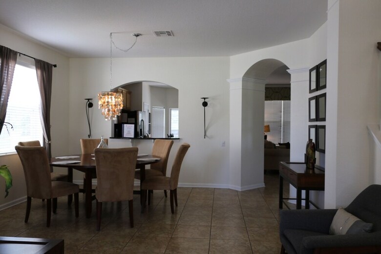 6br 4ba Home In Windsor Hills By Cv-2534