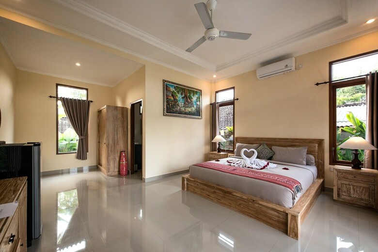 Griya Private Villa