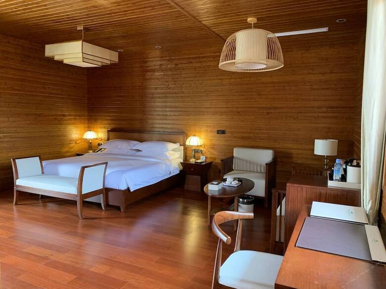 Hotel Prince Manor Villa