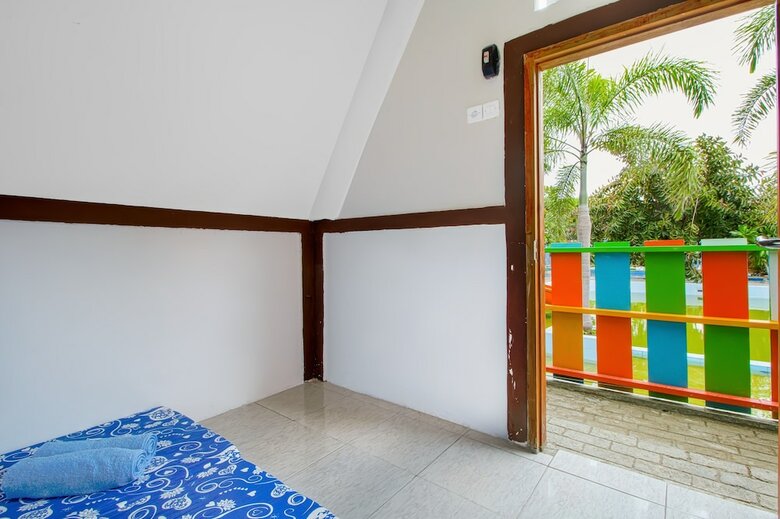 Pantai Suwuk River View Bungalow