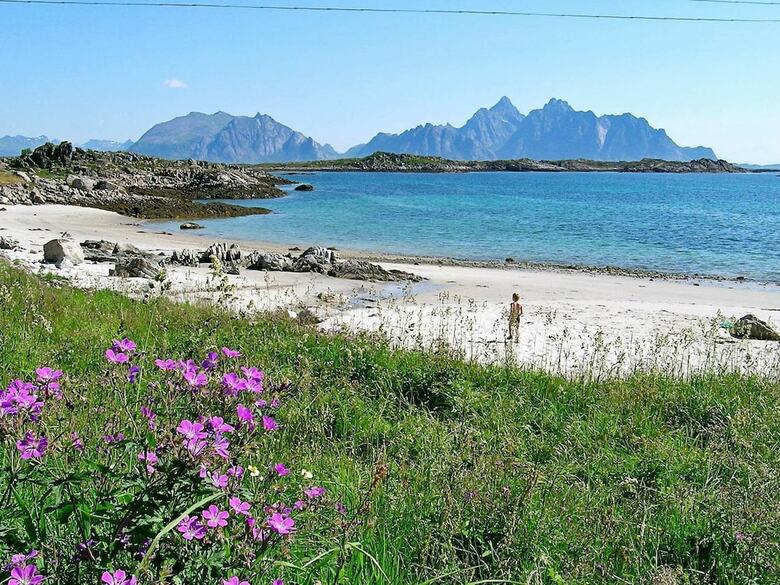 7 Person Holiday Home In Stamsund
