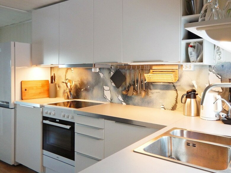 Apartamentos 3 Person Holiday Home In Hamar�y