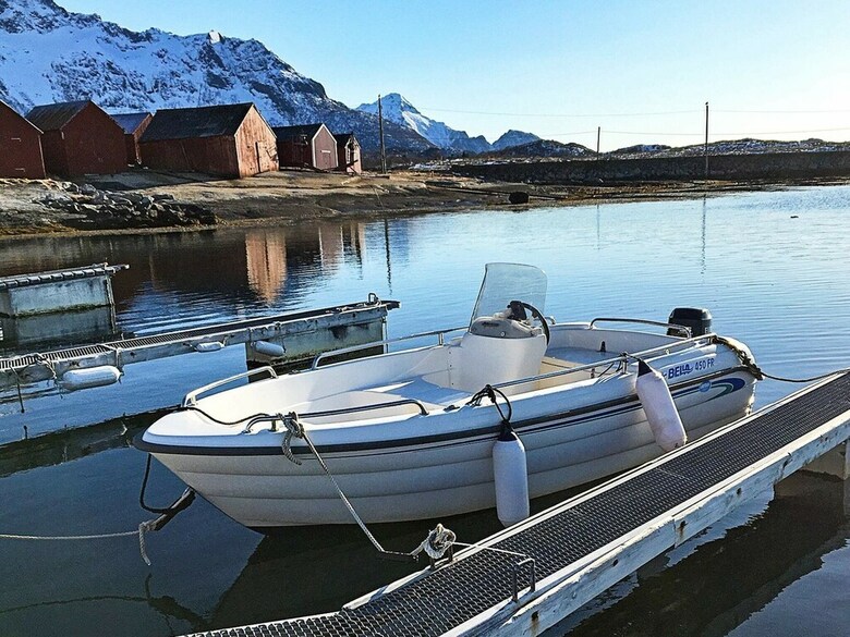 Apartamentos 3 Person Holiday Home In Hamar�y