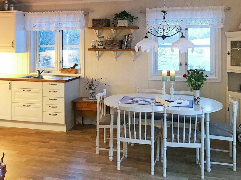6 Person Holiday Home In Ballangen
