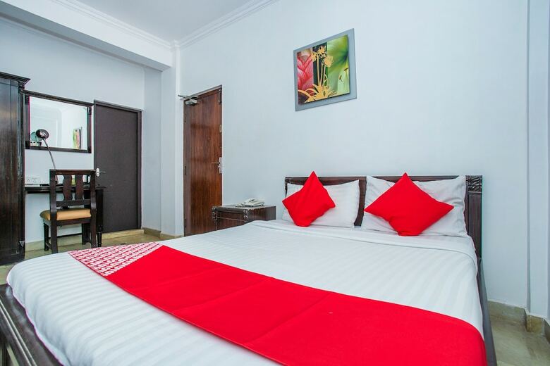 Hotel Oyo 26955 Asteria