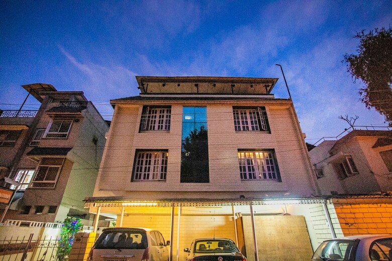Hotel Oyo 26955 Asteria