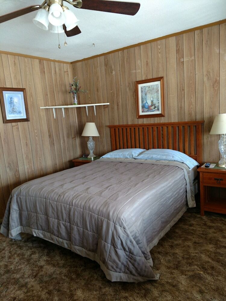 Motel Cold Springs Station Resort
