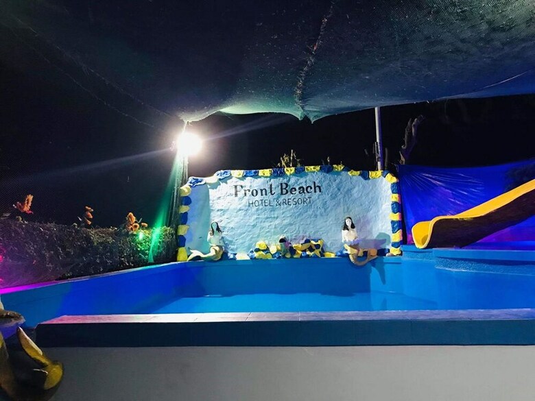 Front Beach Hotel & Resort