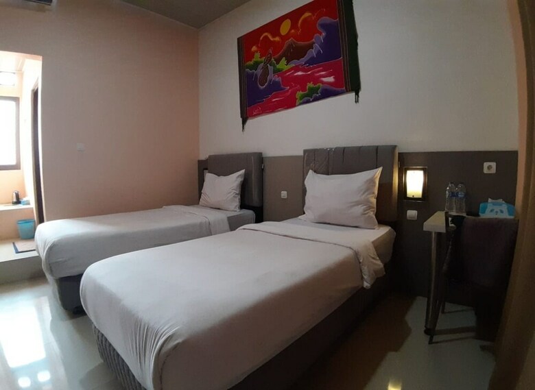 Hotel Delima 101