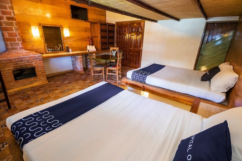 Hotel Pozo Viejo