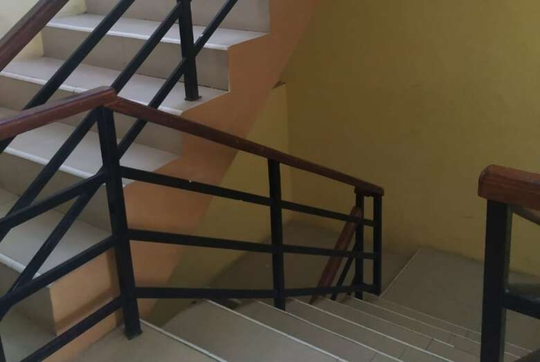 Hostal Oyo 2506 Prestige Residence 2