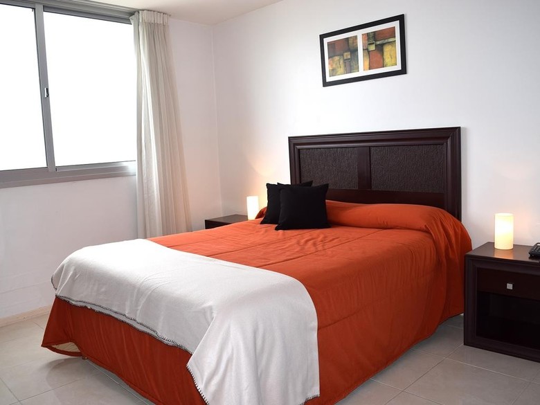 Apart Hotel Aguila Dorada