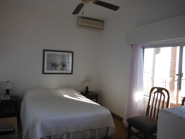 Hotel Bravamar