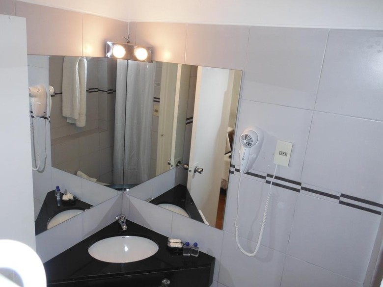 Hotel Bravamar