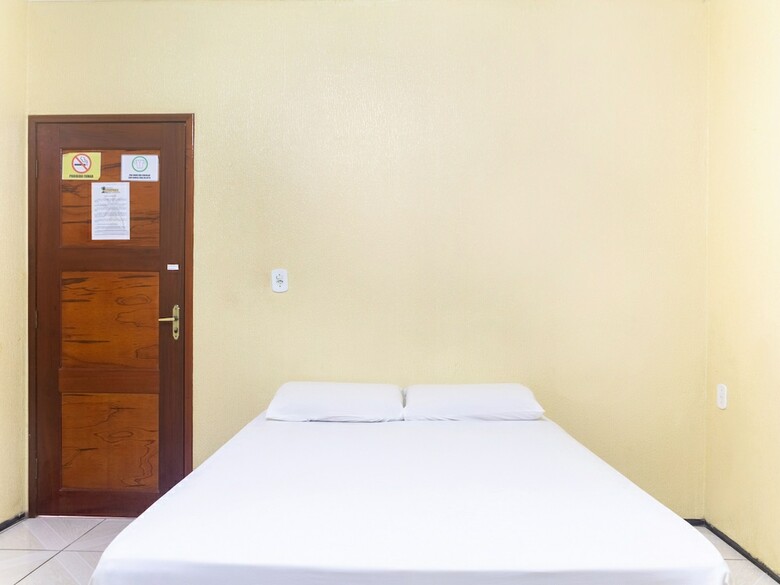 Hotel Oyo Pousada Tropical